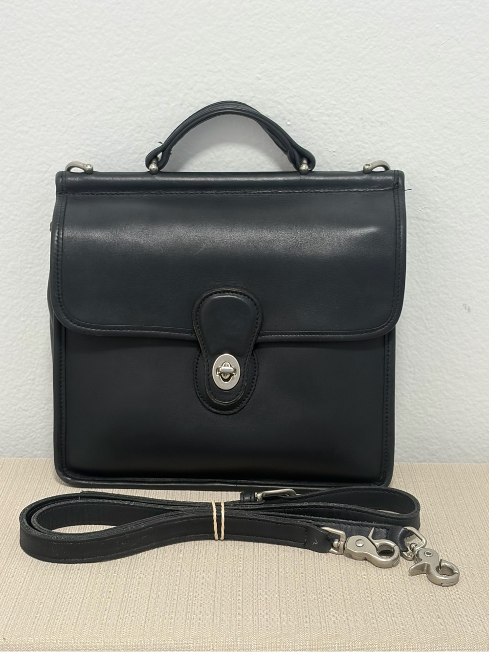 Vintage RARE Coach Willis #9927 Glove Tanned Black Leather Pewter Bag -‘96 USA